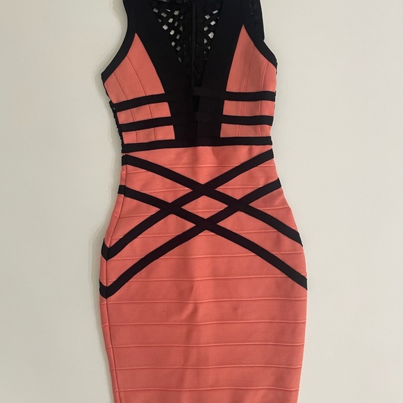 Used Celeb Boutique Beautiful Midi Dress 👗  Vestido 👗 Size XS. Sexiest dress - Picture 10 of 10